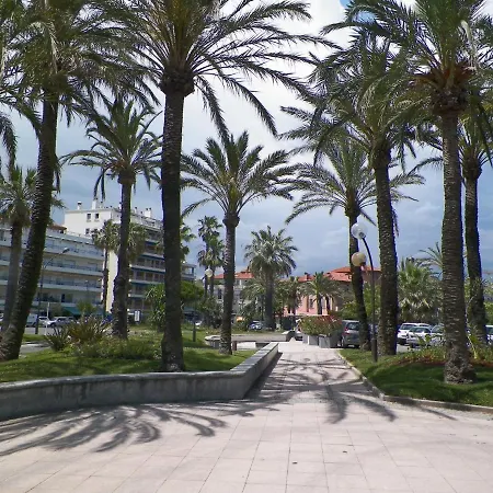 Holiday Belvedere